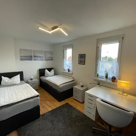 Appartement Gemuetliches Reihenhaus Mit Terrasse à Magdebourg Extérieur photo